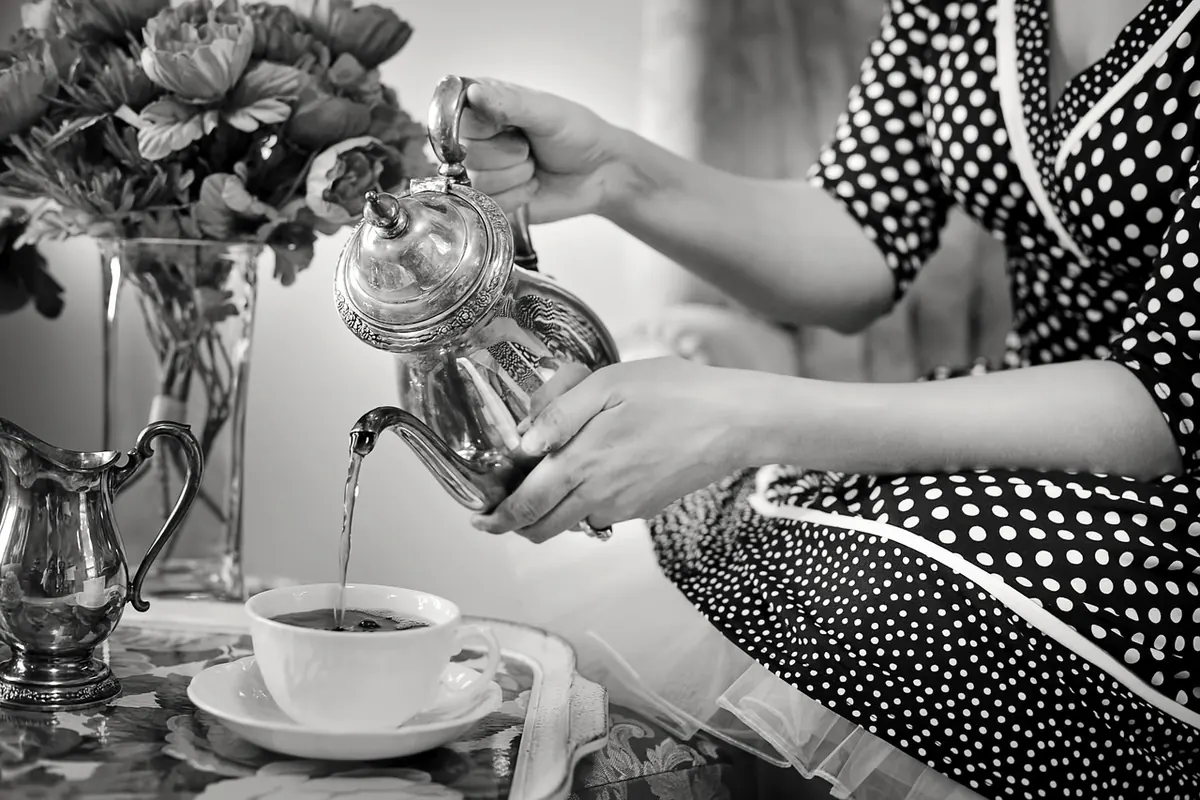 A Tea Lover's Guide to Afternoon Tea in London: What to Expect